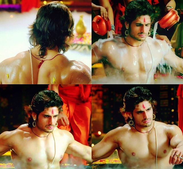 RajatTokasFD's tweet photo. Good Morning with Hot & Handsome #Chandra 😇
@rajattokas19
Have a blasting FRIDAY 😂😂
#rajattokas #rajjattokas #rajat #mrtokas #sexytokas #naagin3 #vikrant #vishrant #chandranandni #chandranandini #chandra #ektakapoor #balajitelefilms #jodhaakbar #ja… https://t.co/4tHKiGdwuM https://t.co/mAGoUdFgZ4