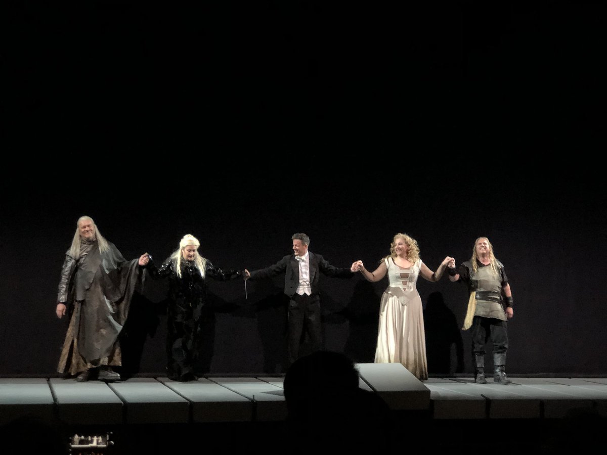 ddbogdanovic's tweet photo. #METRing seems to be getting better by each part. Singing was overall incredible and Jordan seems to be way more comfortable with late Wagner, what a difference Act 3 made. Musically for me overall the best part of the Ring #METSiegfried @MetOpera https://t.co/KwMTNSL4YI