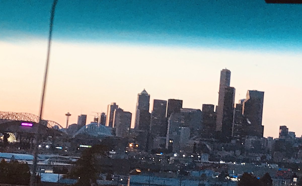 gonzlaur's tweet image. Made it! #wocincomputing @Bibhushanaa @faniaeste @njoying @savvynewb