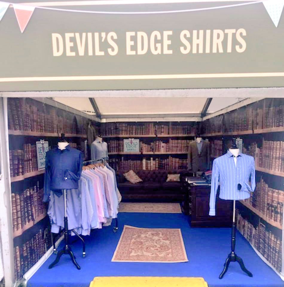 Edgillwhl's tweet image. Do make sure when your @windsorhorse that you visit @Devils_Edge situated on Avenue A opposite the Food Court. 
They have an amazing collection of Limited Edition fabrics and dapper new shirt samples. With great service 
#RWHS 

#TheFitTheFabricTheFinish
#StyleFromCollarToCuff
