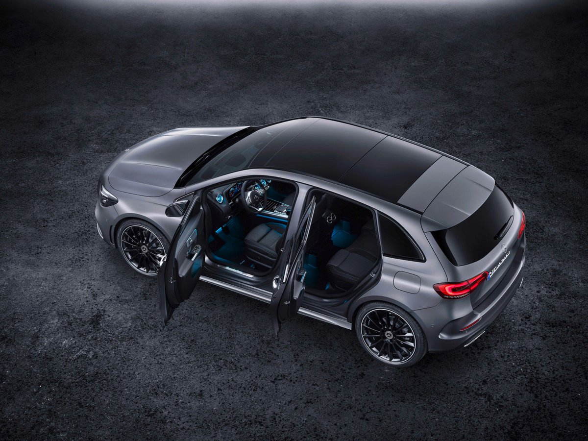 MercBenzNS's tweet photo. The dynamic new #BClass has arrived at Mercedes-Benz North Shore. With its functional design and distinctive sporty exterior, one brief look and you know that the B-Class is really something special. Have you booked a test drive yet? https://t.co/PijKZPufcs