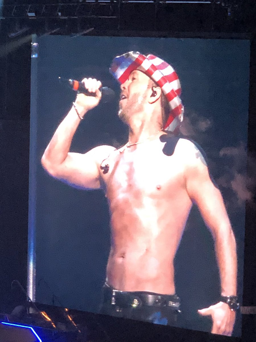 Thanks <a href="/DonnieWahlberg/">Donnie Wahlberg</a> just what I needed!