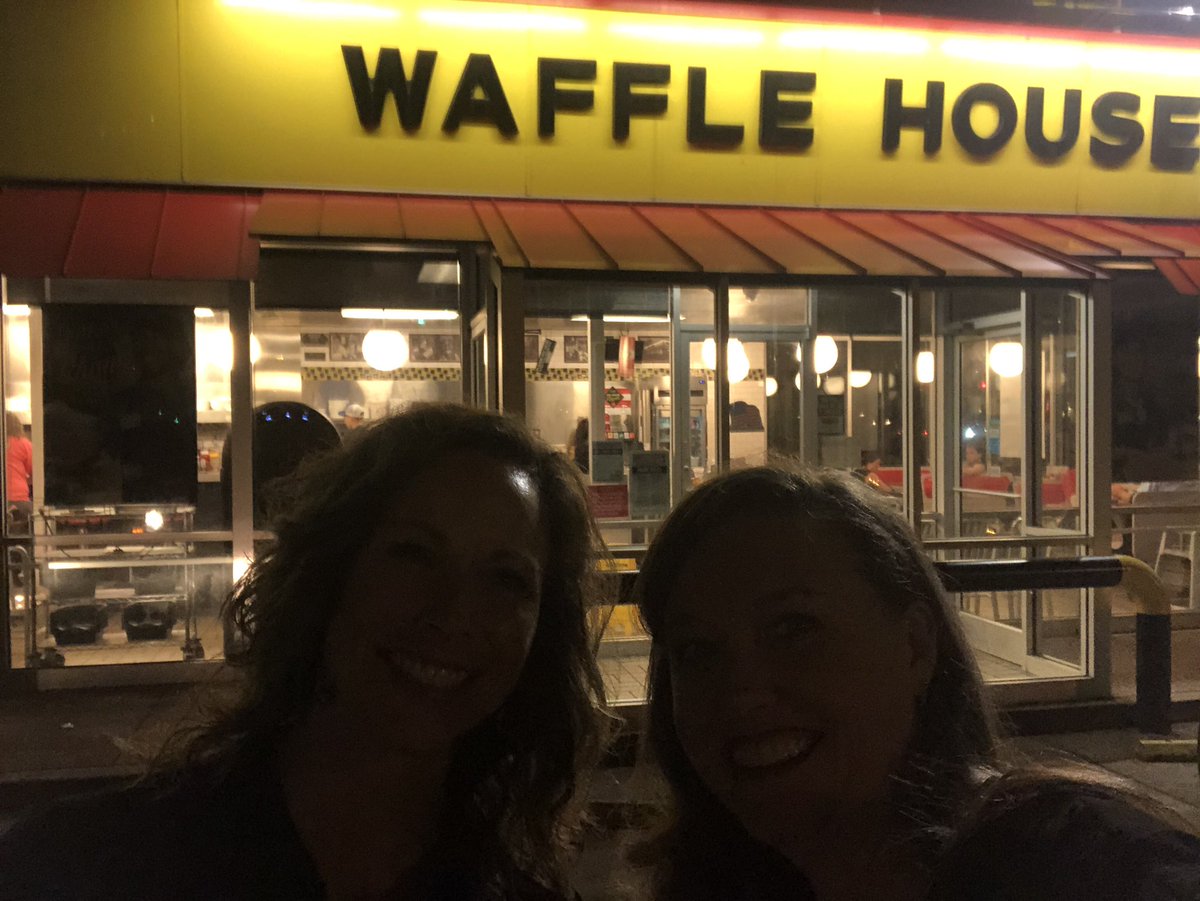 chasityphillips's tweet photo. Hey @DonnieWahlberg, we’re @WaffleHouse in Nashville waiting for you!! AWESOME concert... come celebrate with us! https://t.co/xtGI18s7uE