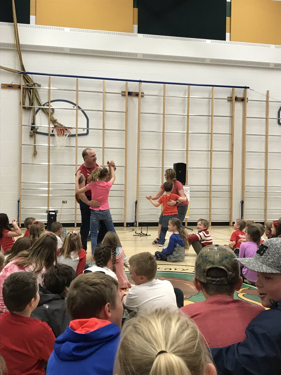 LochearnSchool's tweet photo. Lots of fun at the Michael Mitchell concert today! We sang and danced and sang some more as we celebrated our wonderful country with our wonderful school! #wrsd #lochearnrocks #michaelmitchell https://t.co/3IrlYYZsoL
