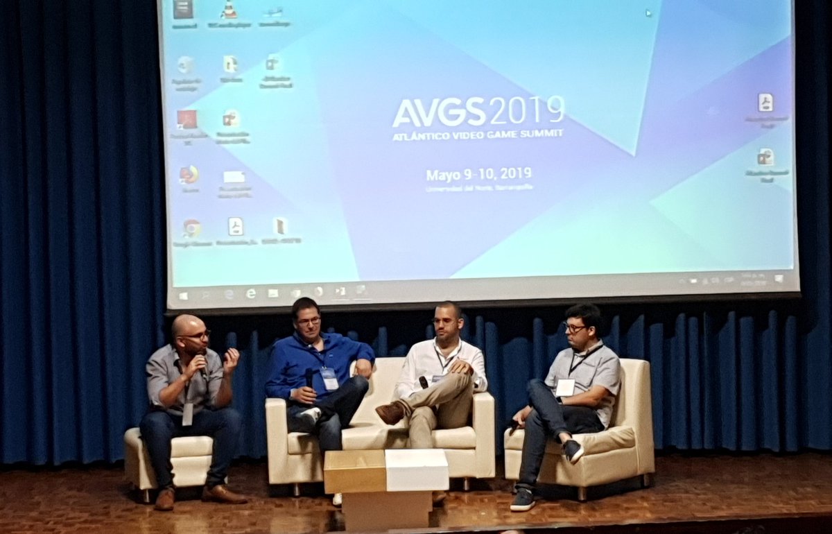 camilocepeda's tweet photo. #Aestahora hablamos junto a @JosephOlin @jorgitothelawyr
@Bacusan sobre el apoyo del gobierno para estudios de desarrollo digital, y así damos por finalizada  la jornada del día uno de Atlántico Video game summit 2019 @UninorteCO 
#AVGS2019 #videojuegos https://t.co/hfg7ankh0k
