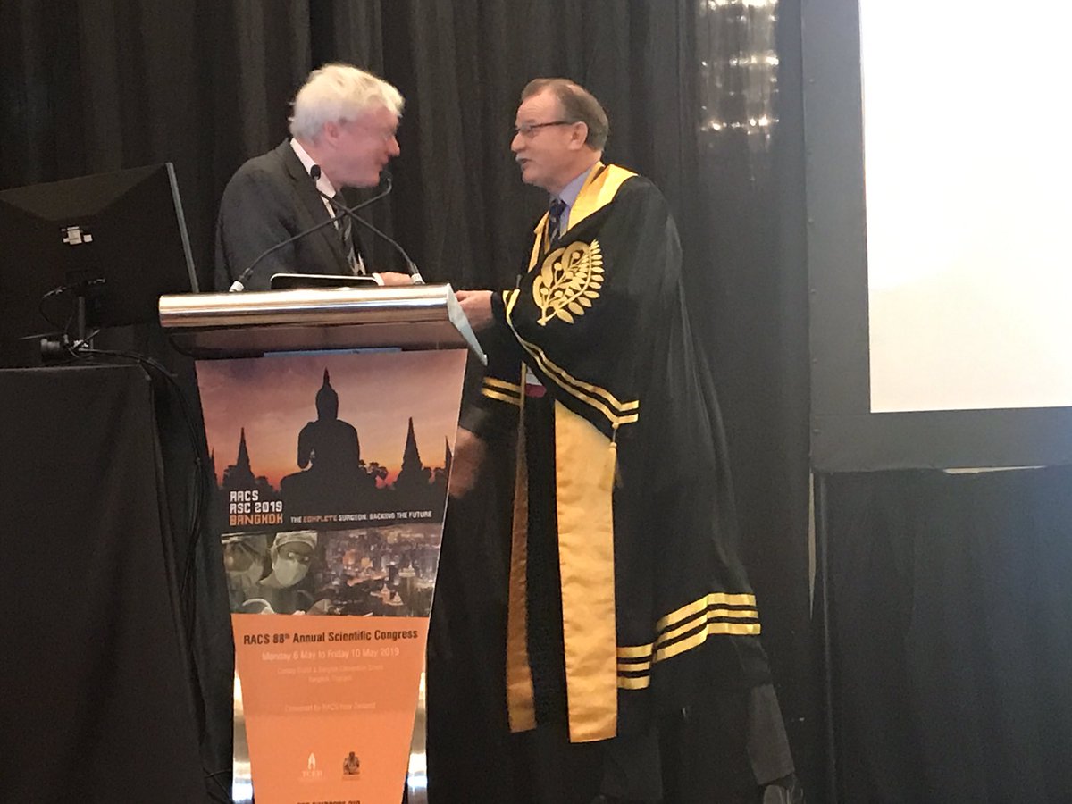 Our new President in his first official role at the ASC <a href="/RACSurgeons/">RACSurgeons</a> #RACS19 #futurehorizons