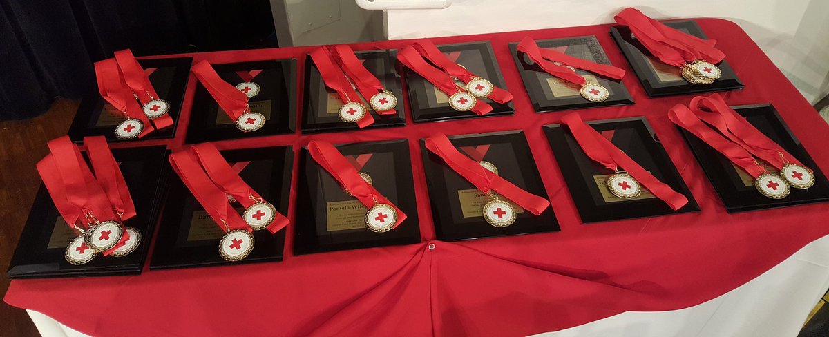 jane3000b's tweet photo. Hometown Heroes. Local Heroes doing extraordinary things. #redcrossLA https://t.co/IewMRnoEc9