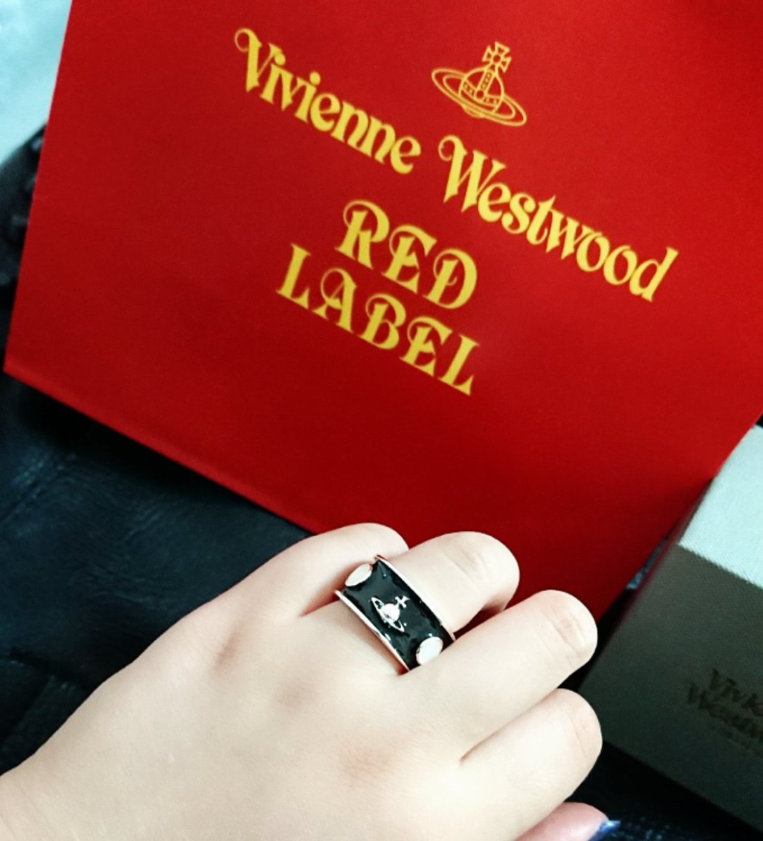 kopanda723's tweet photo. 👑KING RING👑
#viviennewestwood 
#REDLABEL 
#KINGRING https://t.co/Zi7P1DadFd