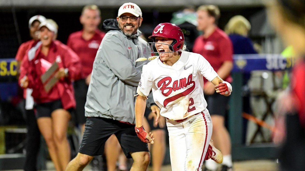 RECAP: Alabama Opens SEC Softball Tournament Play With Extra-Inning Walk Off Win Over Georgia

📰: bit.ly/2E2rJeh

#BamaSB | #RollTide