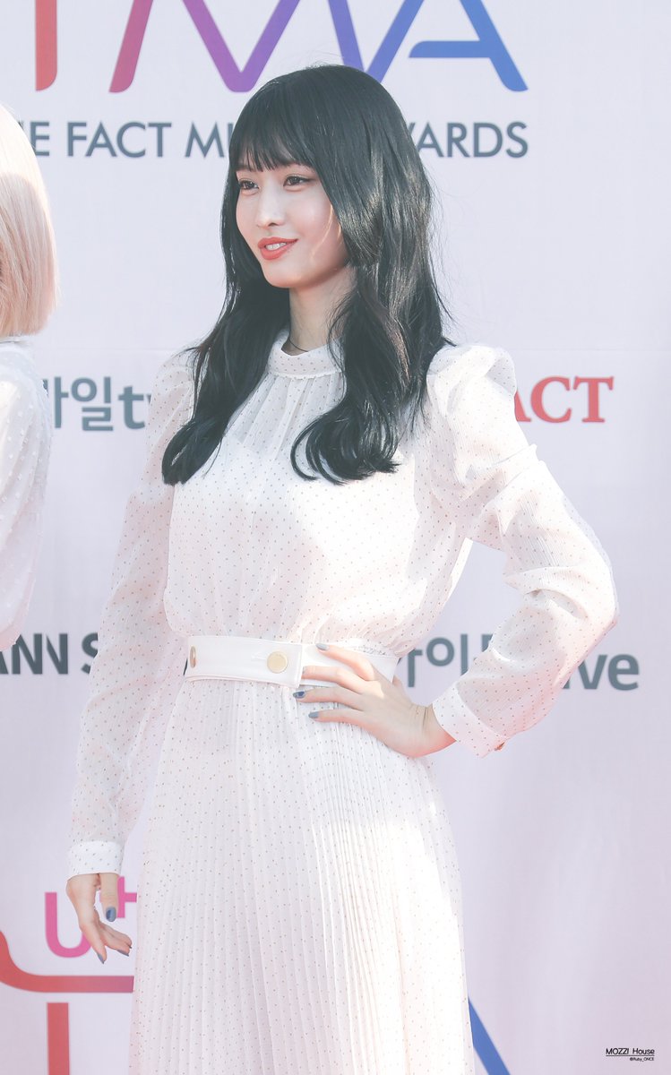 Ruby_ONCE's tweet photo. 190424 더팩트뮤직어워드

#모챙 🐯🍑🤟

#TWICE ⁠#트와이스 ⁠⁠⁠#MOMO #모모 #モモ #もも #โมโมะ
#CHAEYOUNG #채영 https://t.co/0n6W7X1t7y