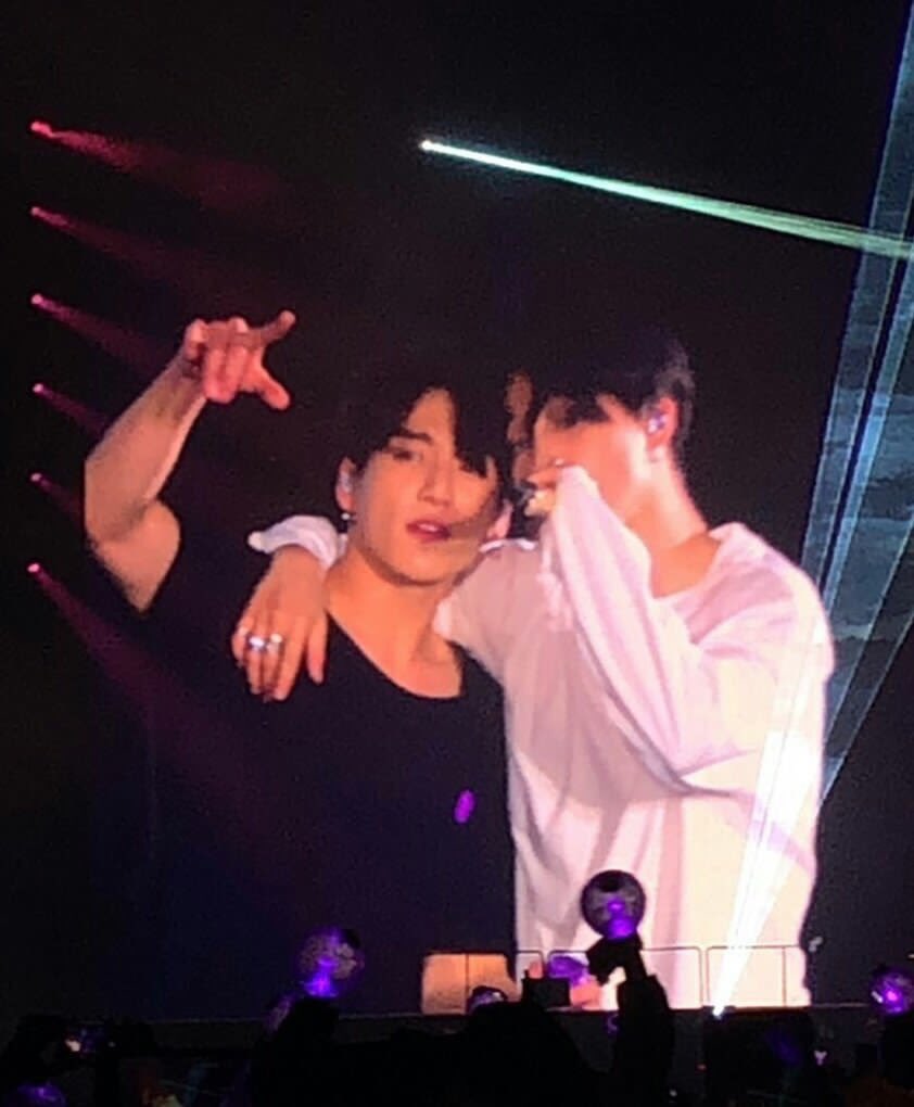heyitsbts2's tweet photo. https://t.co/q8zcvnrVEG