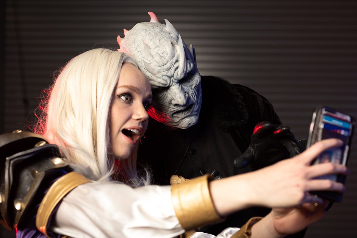 Mark_Meer's tweet photo. ...I would have got away with it, if it weren't for that meddling @IvyDoomkitty and her friends!
@northernfancon @EvilTed40 @StellaChuuuuu #NorthernFanCon #FanCon5 #ScoobyDoo #NightKing #cosplay #cfxmasks https://t.co/arphff8SYh