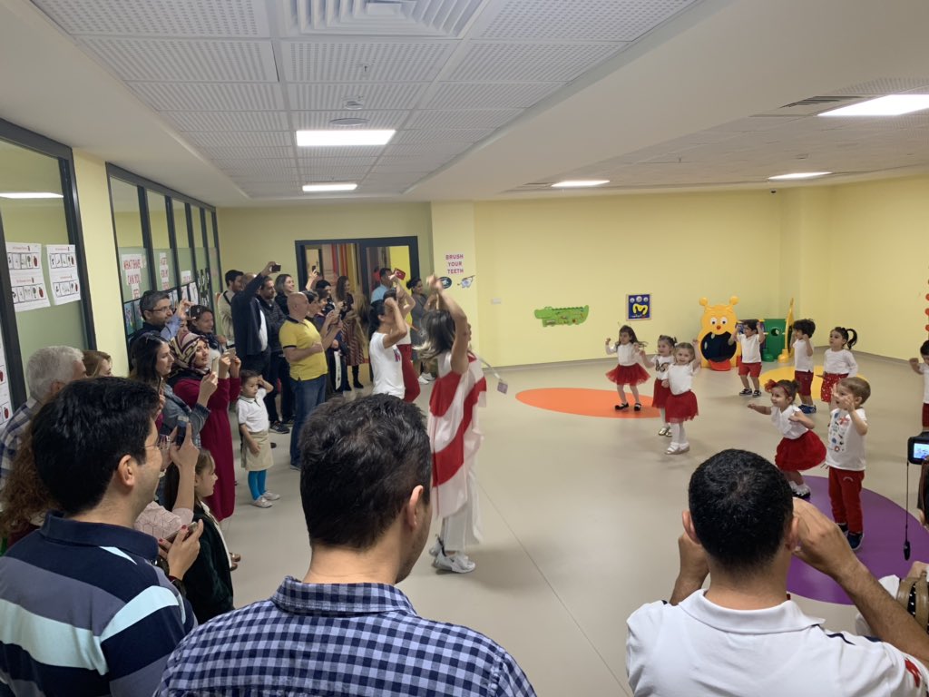 BodrumKoleji's tweet photo. Sevimli Yengeçler🦀Assembly etkinliklerini büyük bir coşkuyla tamamladılar👌Öğrencilerimize ve etkinliğimize katılan tüm velilerimize tesekkür ederiz.@AliRizaLule @SanemBH @KvancBarlas @TijenK @ufukkdnz @esrasert1979 @ayselturgut81 @figentas84 @BodrumDoga @BodrumKoleji https://t.co/xijYv14wlt