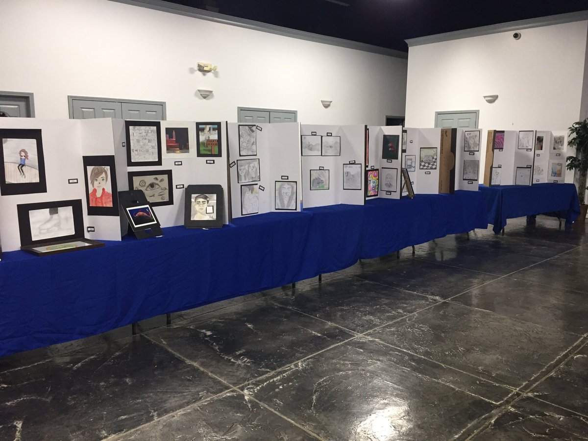 mr_gary_parker's tweet photo. Very proud to be a part of a special occasion at the Gifted Art Show last night! So impressed with our students and their inspirational teacher Mrs. Brey! Not only great works but also demonstration of the thinking behind the art! @1mrsbrey @gcboe #BeTheGoodGCMS https://t.co/oixLvZe1fy
