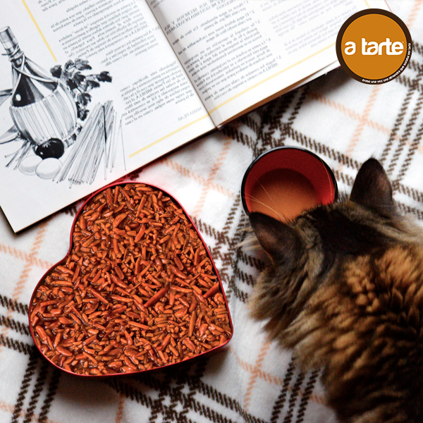 Nuestra A Tarte de Almendras te conquistará con el primer bocado 💘. ¿Vas a probarla o te vas a quedar con la curiosidad? 🍰
.
.
.
#Atarte #Tarta #RecetaFamiliar #Cakestagram #CakeLovers