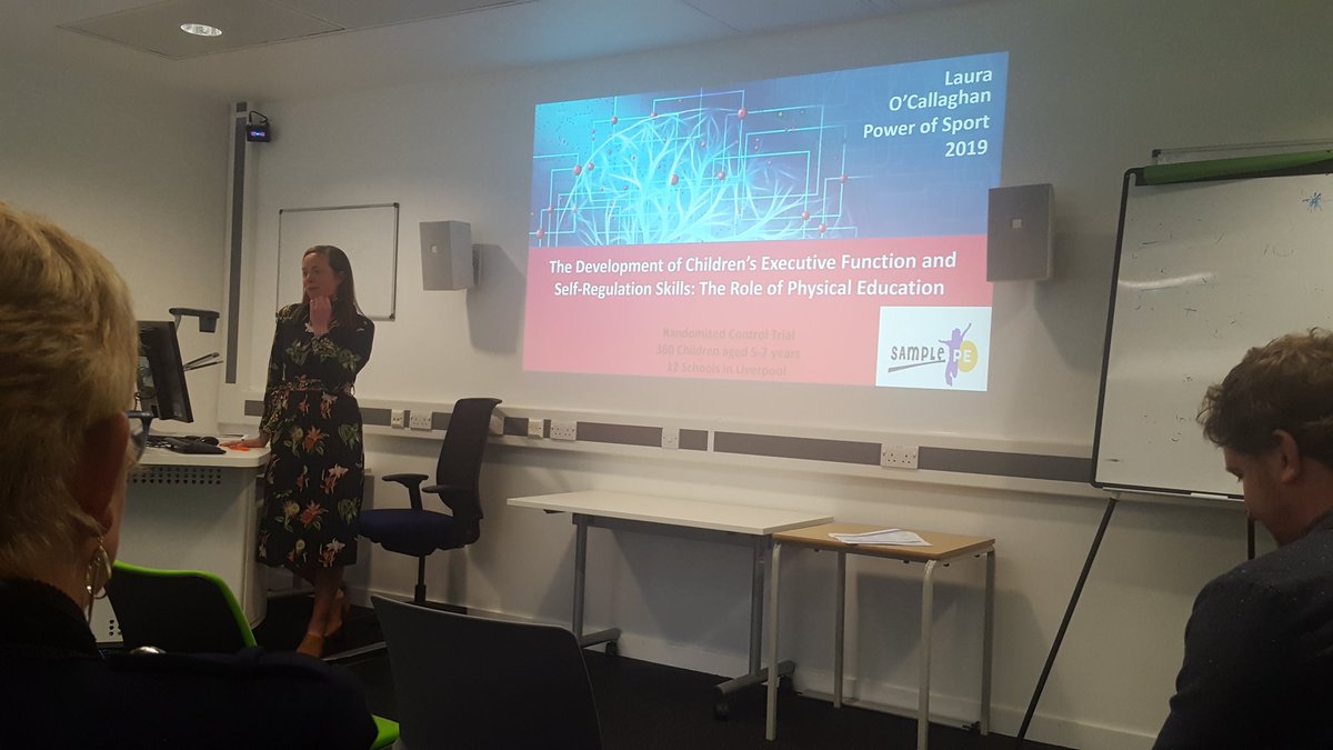 Kate_PhD22's tweet photo. Highly informative talk by @lauraoc1982 on executive function with 5-7 year olds at @LJMUPower_Sport https://t.co/MDcMTpACNk