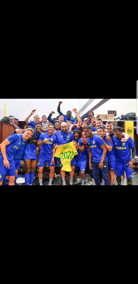 PalloisN's tweet photo. Merci a tous ...
Prolongation 2022 je suis très content et très heureux de jouer pour ce club .
L'histoire continue... https://t.co/tt3lwzlXO0
