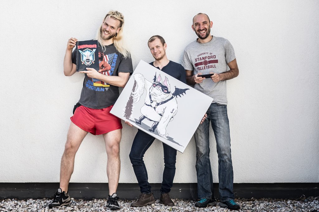 LightTakerGame's tweet image. Meet us on Saturday at #computerspielenacht in @HTWKLeipzig, get some awesome beer and pizza stickers, and play with @LightTakerGame