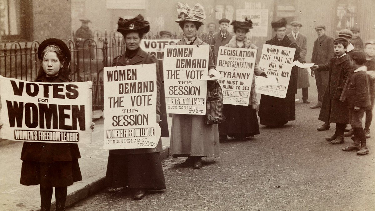 LDN_Museum's tweet image. Teachers, book your entire year group in for a very special, free assembly performance about those who campaigned tirelessly for voting rights to be changed. Learn more: bit.ly/309uPXp

@histassoc @ACitizenshipT
#VotesforWomen
#histedchat
#historyteaching
#UKEdChat