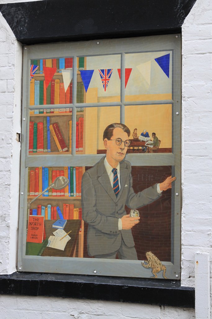 A huge thank you to <a href="/philipcpullen/">@philipcpullen</a> for a fascinating, insightful and perception-altering talk on Philip #Larkin's crucial #Wellington years at <a href="/WellingtonFest1/">WellingtonFestival</a> on Wednesday evening. One word review: BRILLIANT! #Shropshire #LiteraryHeritage #ADoyen