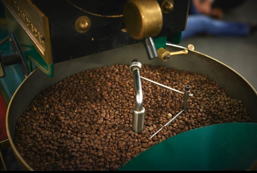 miss_dhanusha's tweet image. ATT: CT #COFFEE LOVERS. You can win 2 tickets to the #capetowncoffeefestival this June. All you need to do is tell me which coffee merchant you are looking forward to trying at the festival &amp;amp; RT this tweet. Find them here capetown-coffeefestival.com.
#giveaway