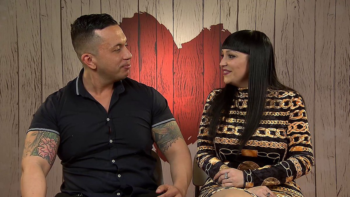 MedInfinityES's tweet photo. Iván está deseando encontrar una pareja estable con la que formar una familia... 👨👩👧👦 ¿Será Teresy la persona que busca? ¡Vuelve a ver #FirstDates892 en mitele📺! https://t.co/J9BZ5siac4 https://t.co/tyOVUYUJAC