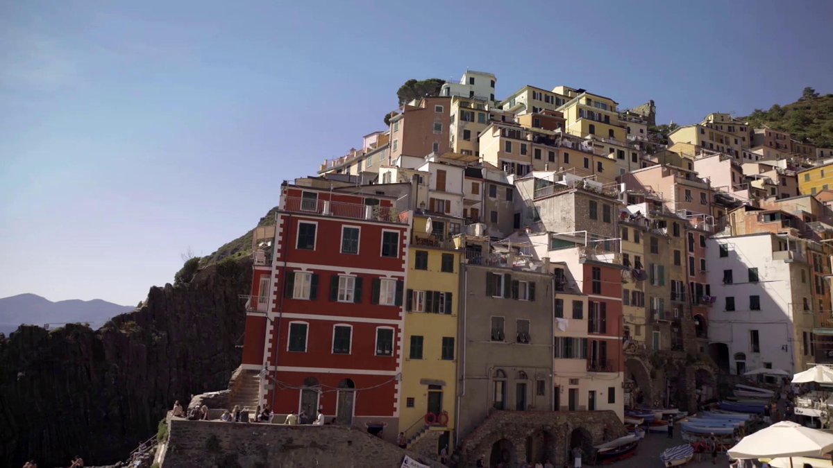 RadioTeleSuisse's tweet image. L’Italie du Nord en train, de Gênes à Venise en passant par les @cinque_terre!

#LesDocs #RTSun @RTSUnDeux
👉 bit.ly/2Ebh5SL