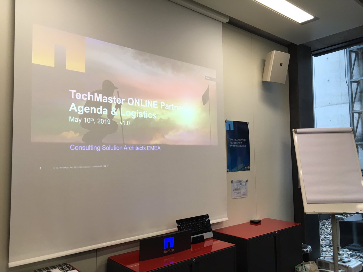 data_stefan's tweet image. Let’s hear about the bright #DataDriven future @NetAppSchweiz TechMaster Workshop. #NetAppUnited #ALSOSchweiz
