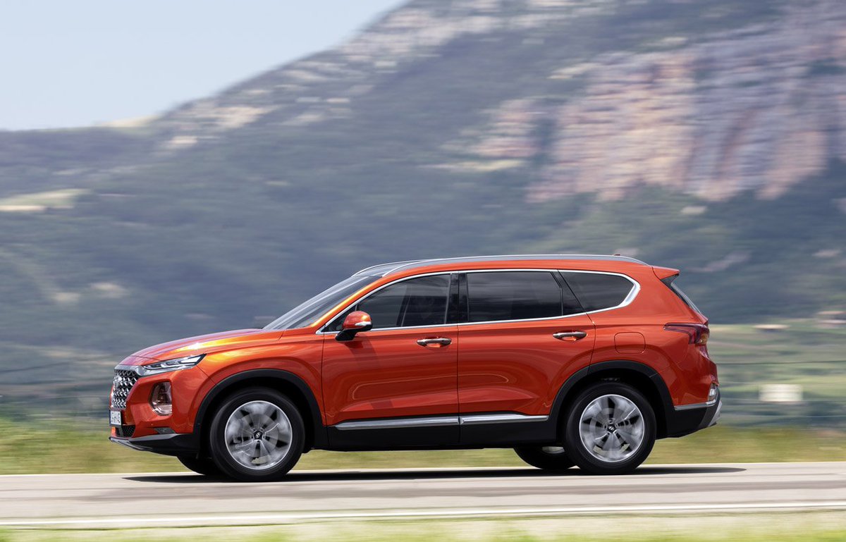 Deon_Schoeman's tweet photo. Finding that elusive best buy has become an obsession with SA car buyers – and rightly so, given the financial commitment even entry-level vehicles demand. Does the @HyundaiSA #SantaFe Premium deliver that bang for the buck? Test now on @dailymaverick at https://t.co/qQCRPLunND https://t.co/Bqze91SioA