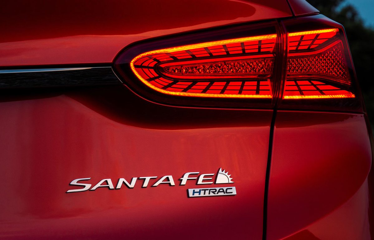 Deon_Schoeman's tweet photo. Finding that elusive best buy has become an obsession with SA car buyers – and rightly so, given the financial commitment even entry-level vehicles demand. Does the @HyundaiSA #SantaFe Premium deliver that bang for the buck? Test now on @dailymaverick at https://t.co/qQCRPLunND https://t.co/Bqze91SioA
