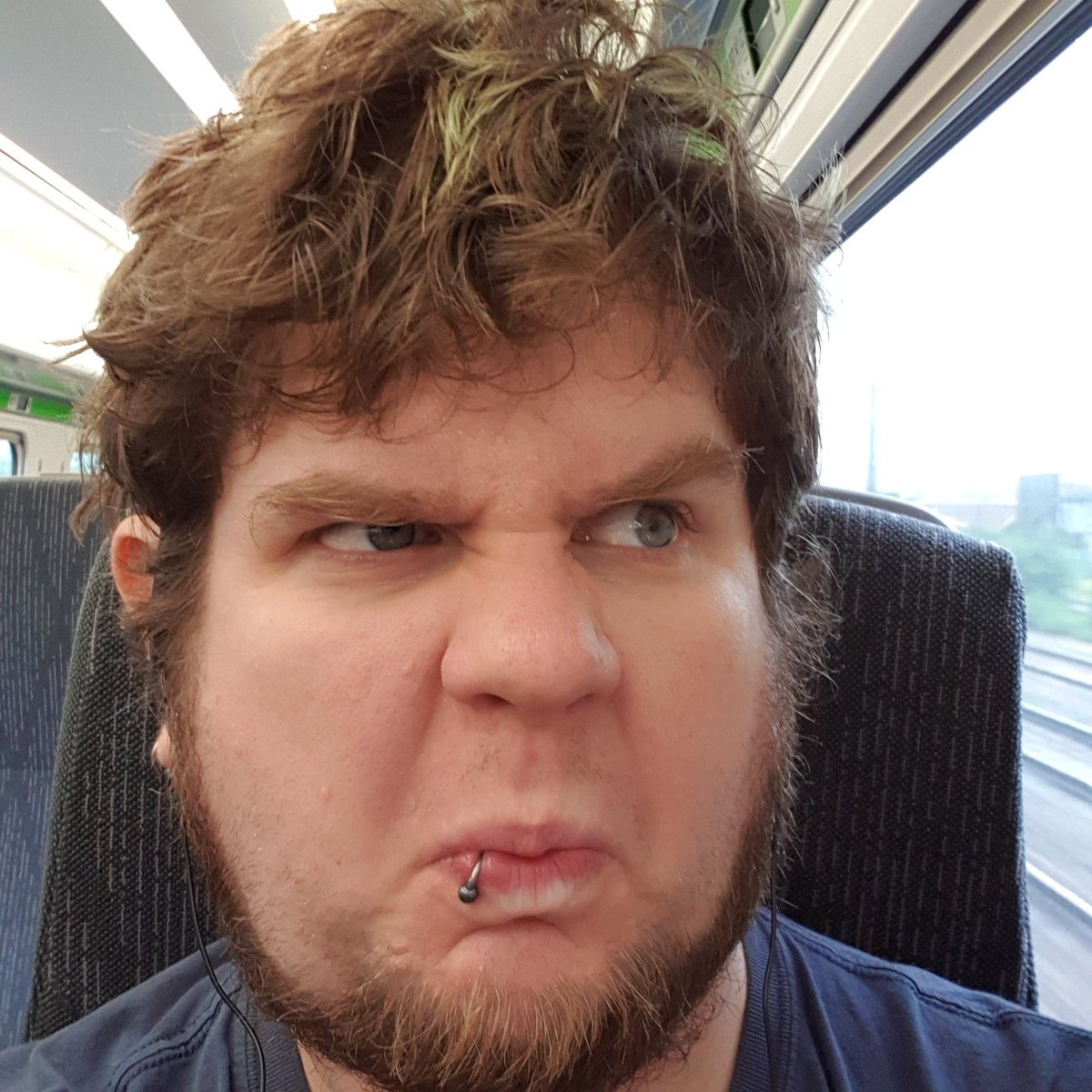 NoakseyV1's tweet photo. #WWBro #WWDiary So it's Friday! That means the end of my first full work week. Had a few treats, because dieting should not be a chore. I am looking forward to my weighing day :) @ww_uk https://t.co/TRDlfMGxW8