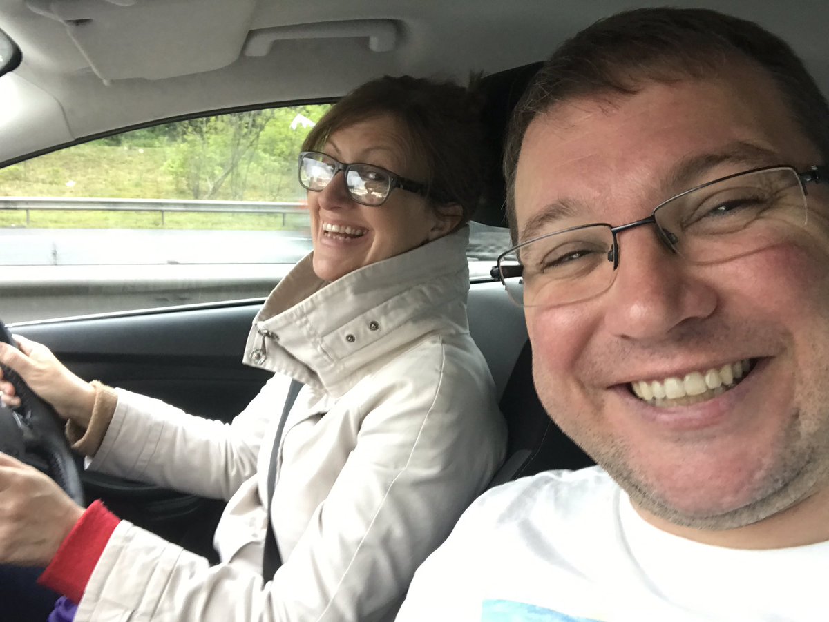 timcantweet's tweet photo. The power of Twitter - @JayneMcCubbinTV saw my plight of a stupidly long train commute so offered me a lift - I have always loved this lady! #extrahourinbed #gasbagging #gossip https://t.co/rRHIivEnhw