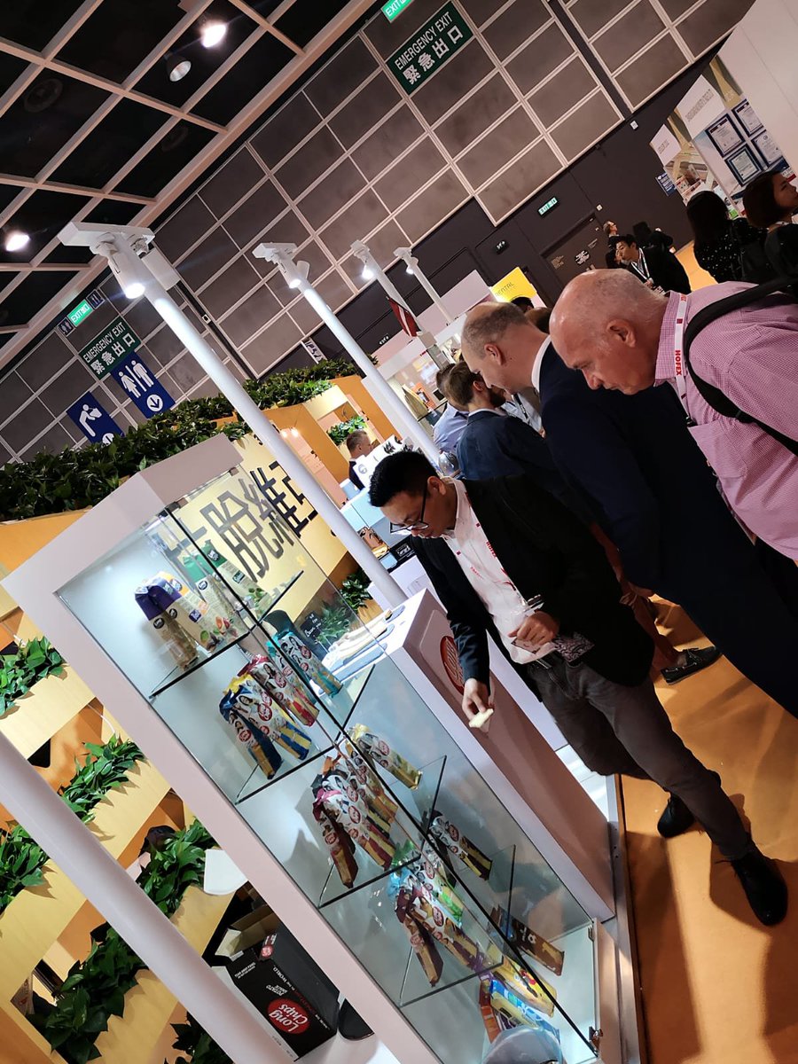 LIAALatvija's tweet photo. Latvijas nacionālajā stendā izstādē Honkongā piedalās 11 pārtikas un dzērienu ražotāji. #Hofex2019 #magneticlatvia https://t.co/CPuPibRrbr