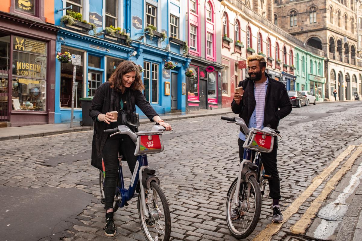 cyclehire_edi's tweet photo. Want that Friday Feeling? Our bikes are still free to use today and tomorrow! Just follow the link, sign up and you're ready to hop on a bike! π²π
#FridayFeeling #abikeforeveryone #justeatcycles #Edinburgh #cycling https://t.co/yR9sgecPrs https://t.co/rJFq0hlL4b