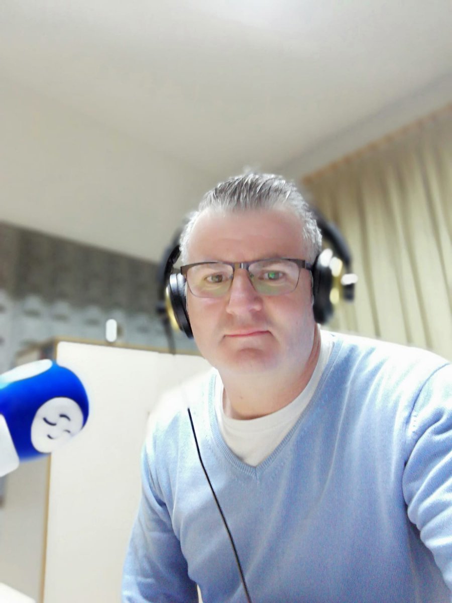 HelloEnglishRib's tweet photo. ¿Aún no has escuchado la entrevista?
#HelloEnglishSchool en @RadioRibarroja Escúchala aquí https://t.co/XoD3iNgNIN
Tu #AcademiaDeIngles en #RibarrojaDelTuria #CampDelTuria #AprendeIngles #InglesParaNiños #InglesParaEmpresas #ClasesDeIngles https://t.co/YKj1su4qKz