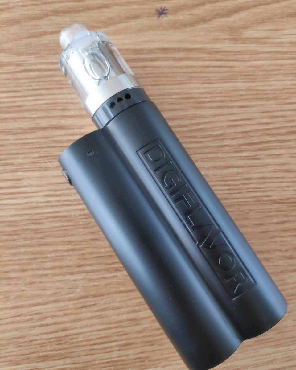 AlexStanBoy's tweet image. Stay in school 😂 @Digiflavor #lunarvape #Kit 

efun.top.com

#tagfunction 
@Abude_Shihab 
@The_RandomVaper 
@Weak //See the original post,please click:vaffle.com/wap/postdetail…