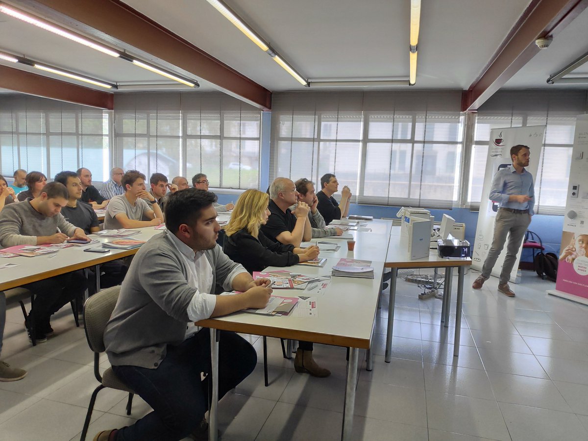 Setalde's tweet photo. Impresionados quedaron ayer los asistentes a la formación con la facilidad de instalación y uso de #ValenaNextWithNetatmo de @LegrandGroupES.  Una formación muy didáctica y amena. ¡Muchas gracias Alejandro y Fernando por vuestra participación!  #SolucionesSetalde #Legrand https://t.co/uZHqm14eJk