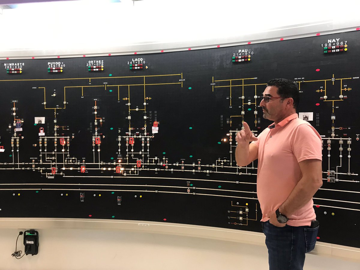 CorentineMazure's tweet photo. Entrez dans les coulisses de SNCF du 14 au 18 mai ! Nos agents vous attendent nombreux #ViveLeTrain @TERNouvelleAQ https://t.co/jck7qxXHEc