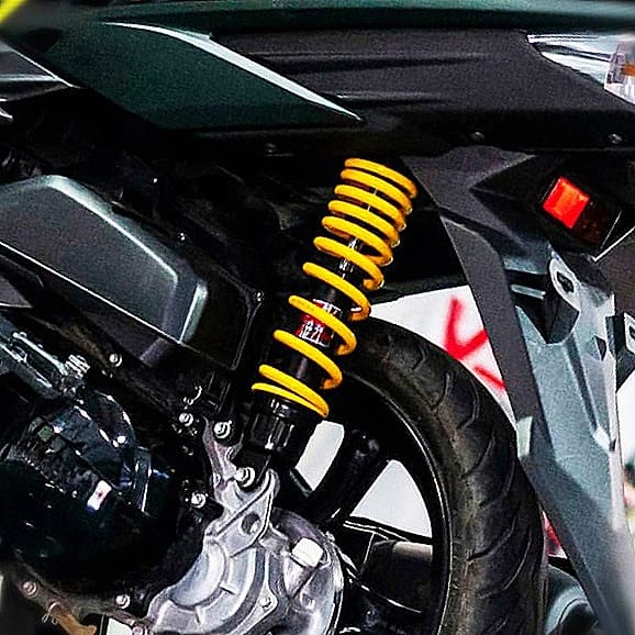 tdrmitra2000's tweet photo. YSS Pro ZR generasi terbaru dari Pro Z hadir dengan design lebih trendy dan bahan spesifikasi terbaik untuk performa lebih baik dengan fitur per progressive dan pre-load adjuster. - https://t.co/bKQ08n92LD
.
#Mitra2000 #MotorcycleSpecialist #Handling #SuspensionSystems #ProZR https://t.co/JOjErX8Uhu