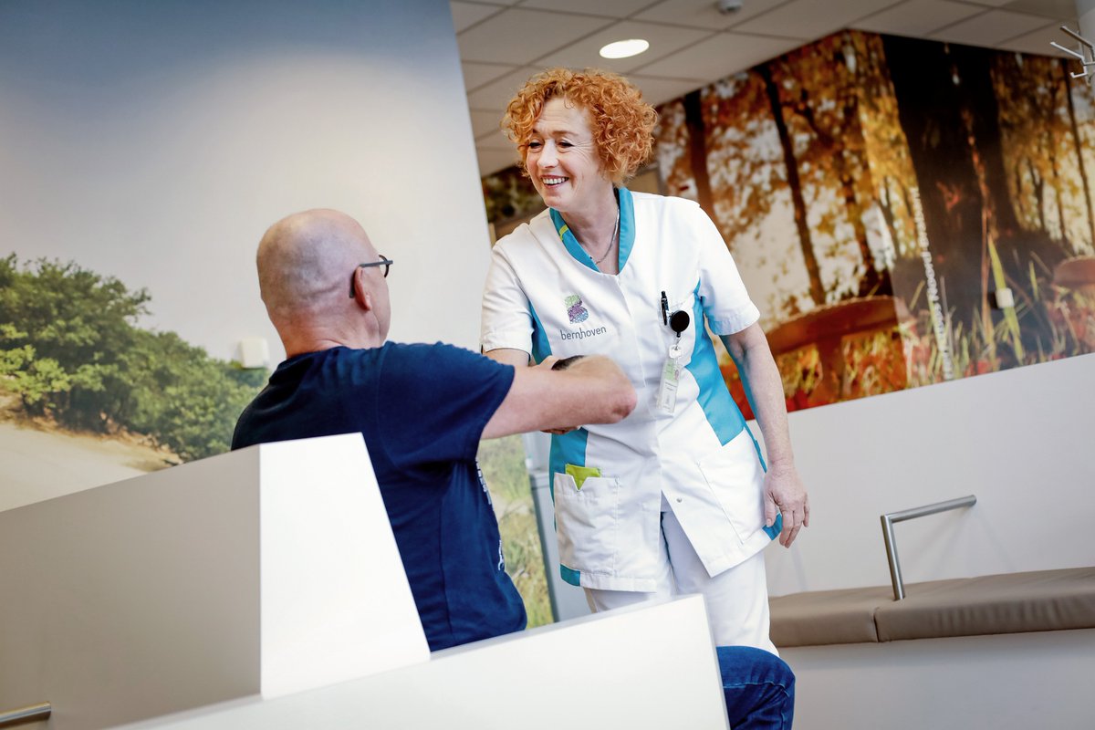 🧰🚑 #vacaturevrijdag. Wil jij groeien als professional en als mens? Samen met collega’s de zorg iedere dag weer een beetje beter maken? Dan passen we misschien wel goed bij elkaar. 
• Dialyseverpleegkundige (in opleiding)
• Planner polibedrijf
• Medisch maatschappelijk werker