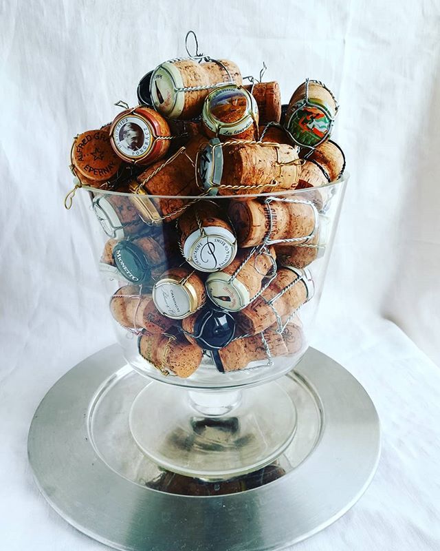 DillGravlax's tweet photo. Getting thirsty! Not yet quite in Helsinki but in about an hour I will be at @grandchampagnehelsinki
#champagne #bulles #bubbles #tastedifferent #bf_vins
#wine #wein #vin #vinho #vino #foodandwinepairing #wset #winedestinations #sommelier #sommlife #le… https://t.co/mNxwD8Tpjt https://t.co/1wLbGnUyDc