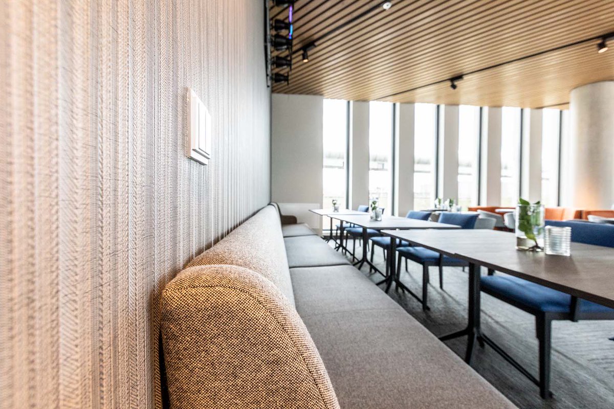 Vescom's tweet photo. The Postillion Hotel in Amsterdam shows how well our wallcovering, upholstery and curtain fabrics work in harmony. More than 30 different designs were used to cover the interior: https://t.co/4UetyhxBUU #projectfriday #wallcovering #upholstery #curtain #hospitality https://t.co/mpqZD261CI