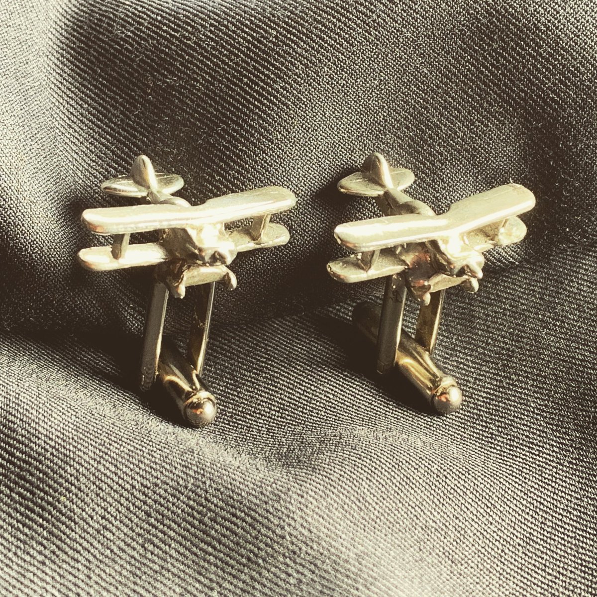 Slightly smaller pair of Pitts Specials than we’re used to today... #pittsspecial #avgeek #wedding #cufflinks #aerobatics #biplane