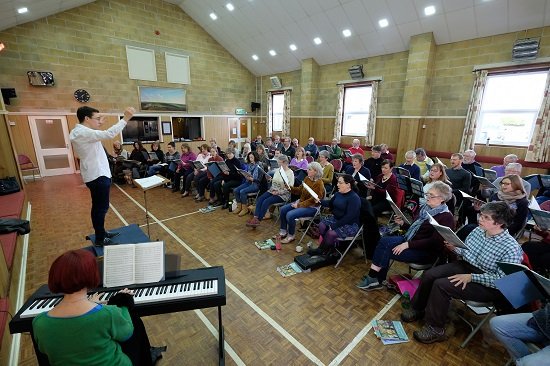 SomChamberChoir's tweet photo. Happy Somerset Day for Tomorrow from @SomChamberChoir! Here we are practicing in #Hambridge #Somerset where #CecilSharp collected a core of Somerset Songs in his campaign to save English Folk Song. We are very proud to continue to make music in Somerset!!! @SomersetDay_BL https://t.co/S7zHk0EowV