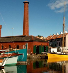 Don't miss this weeks #free lunchtime #lecture at #Bristol Central Library Thurs 16th May 12.30-1.20 Andrew Blayney, 
Community Learning and Volunteer Manager at Underfall Yard explores the history of the  Harbour.
<a href="/LitWorks/">Literature Works</a>
<a href="/WeirdBristol/">Weird Bristol</a>
<a href="/BristolLearning/">BristolLearningCity</a>