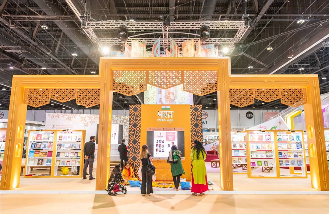 ADIBF's tweet photo. This year #ADIBF2019's Guest of Honour was India. India's participation in the fair brought forth Indian authors and literary scholars, as well as a culturally diverse array of entertainment that all visitors enjoyed https://t.co/np4LJlIzuX