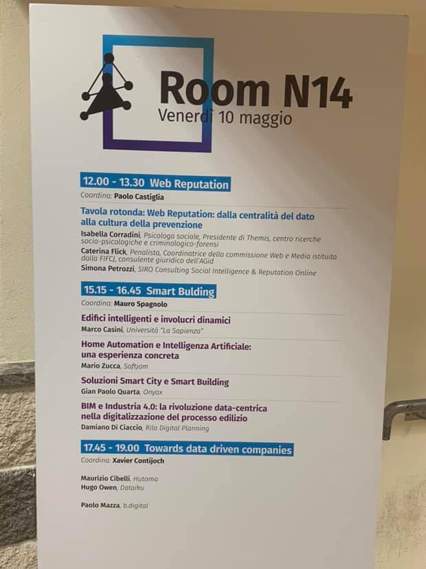siroconsulting's tweet photo. Ci siamo!! @DataDrivenInnov 2019 con tutto il nostro team #DDI2019 

qui il nostro intervento 👉 https://t.co/LPhe8Jjju6 https://t.co/MLsANUXPW7