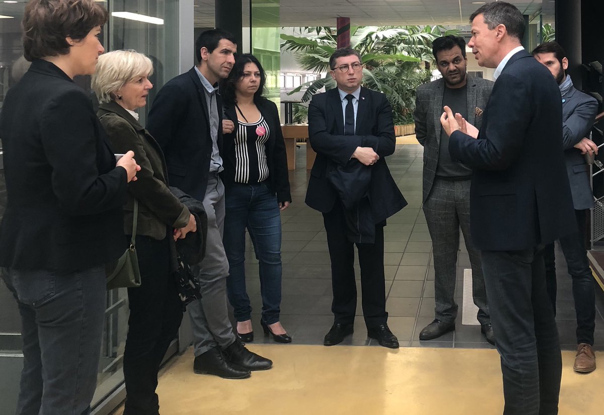JeanMichelMIS's tweet photo. #Visite à @saint_etienne_ de la plate-forme de recherches et d’#innovations mondiales @ManutechUsd en présence de @VTrillet_Lenoir, @Citizen_PENico, Dominique Despras, candidats @Renaissance_UE. Première plateforme #Européenne Laser femtoseconde pour l’industrie 🇪🇺
#ElectionUE19 https://t.co/ZyvRgwZU7m