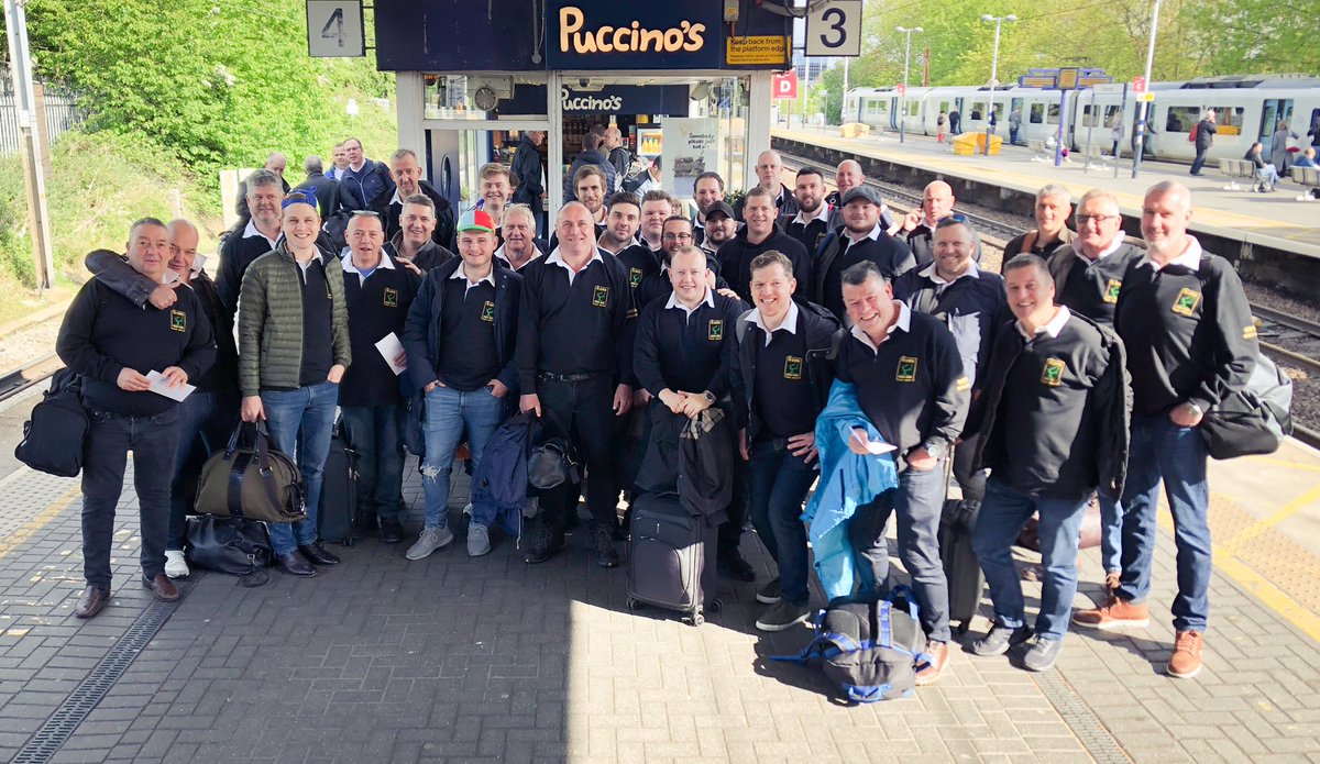 brynsavage's tweet photo. 36 on Route to @ChampionsCup @ERChallengeCup with the @HighOakHORS 🏉🍺💪👌 @Saracens @sarriessupport @SarriesOnTour #HORSTours #Sarries #Newcastle https://t.co/Ko6UucNiIo
