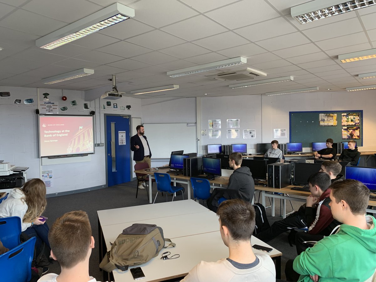 TLES16's tweet photo. The Bank of England have come in this morning to talk to our Y12&amp;Y13 students about the Bank of England and how technology is used within it. #BoESchoolTalks - Ned is looking at how they destroy old £20 notes! https://t.co/wlu5oBvuEP